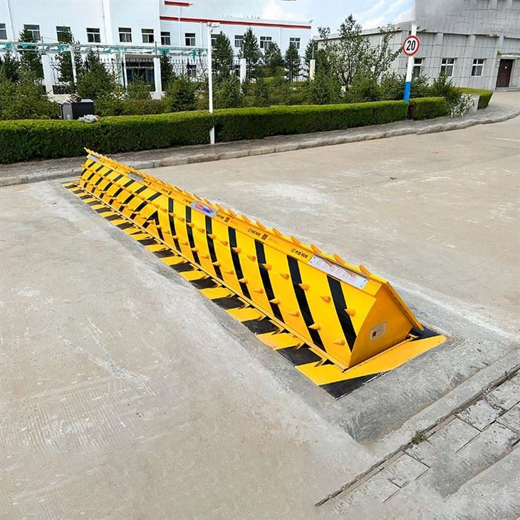 automatic road blocker1